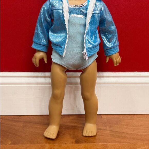 American Girl Doll in gymnastics Shimmering Blue Jacket Truly Me - Picture 3 of 9